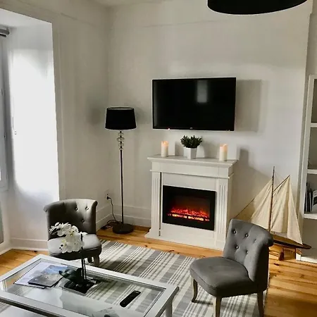 Lägenhet En Face De L'hotel Normandy - Dernier Etage, 4 Couchages Deauville
