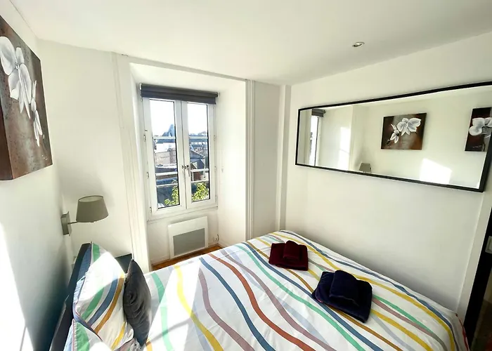 En Face De L'hotel Normandy - Dernier Etage Appartement *